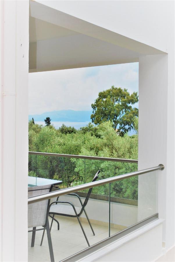 Q Luxury Rooms Paleros ภายนอก รูปภาพ