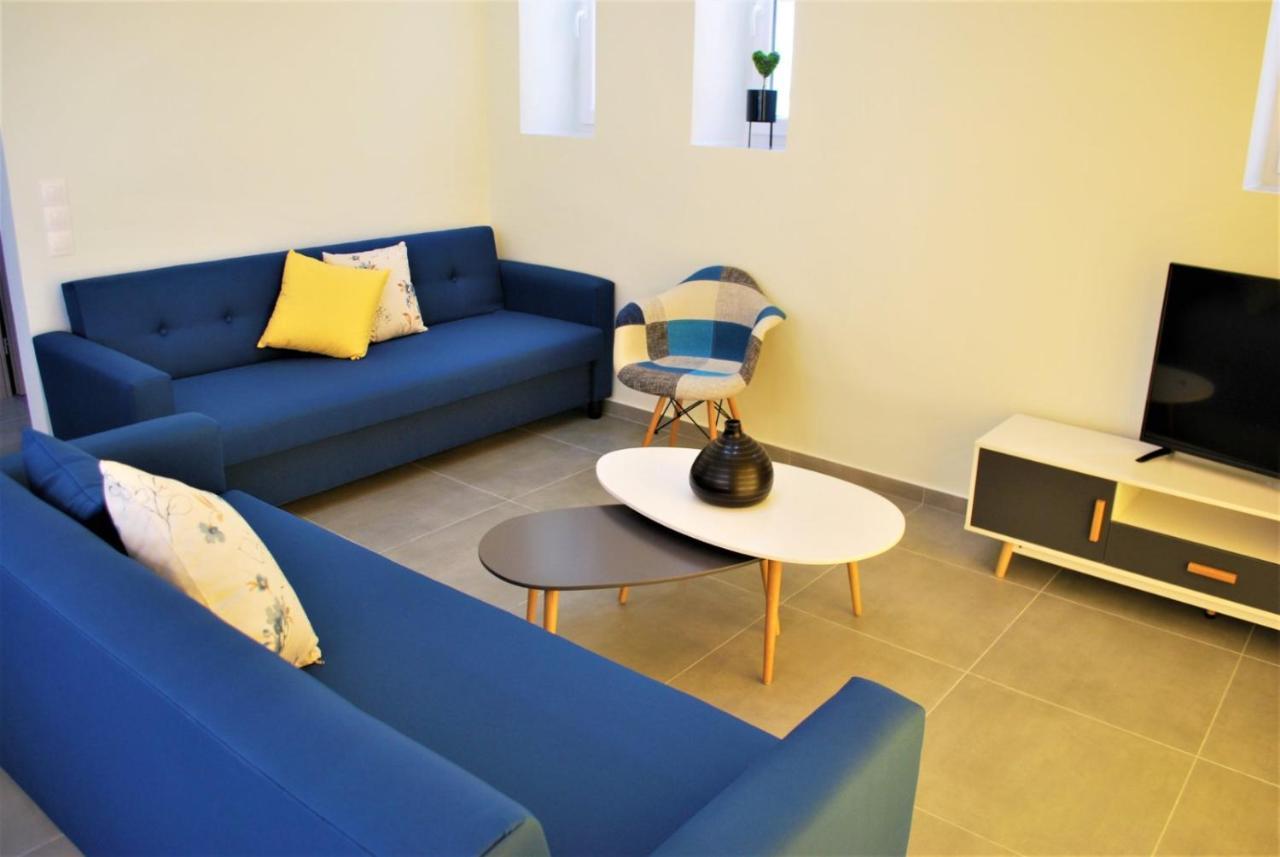 Q Luxury Rooms Paleros ภายนอก รูปภาพ