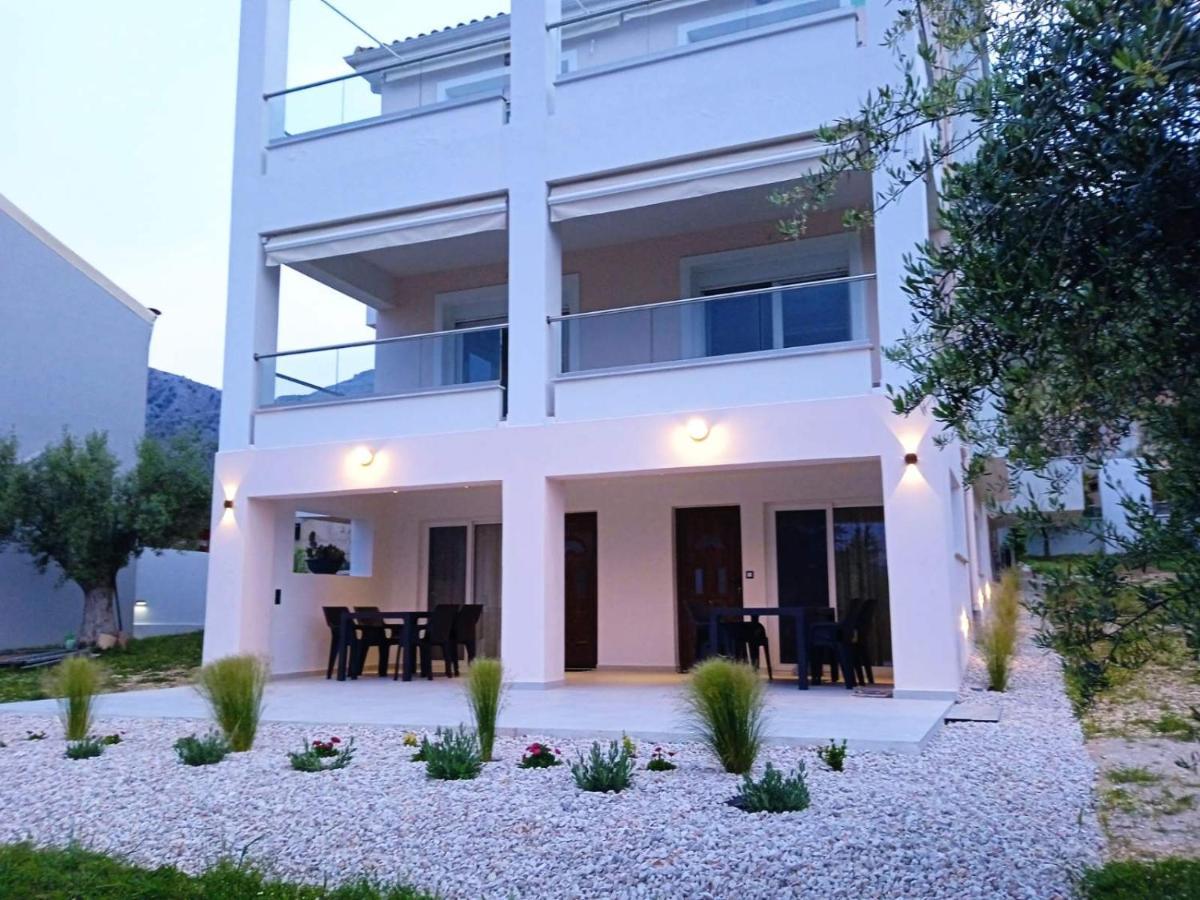 Q Luxury Rooms Paleros ภายนอก รูปภาพ
