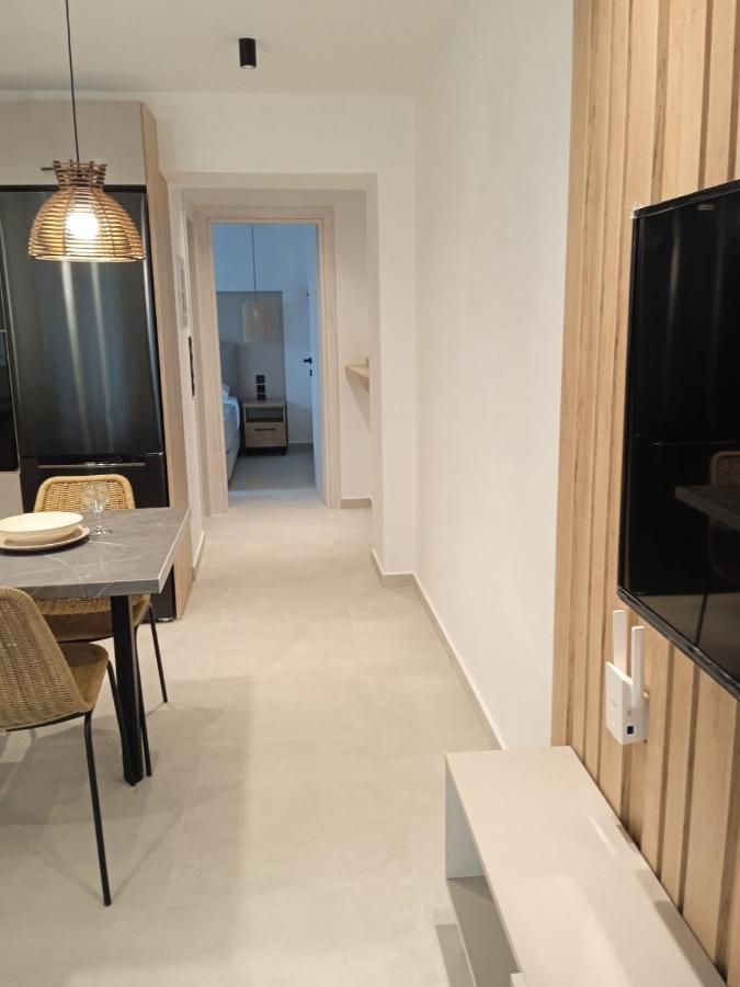 Q Luxury Rooms Paleros ภายนอก รูปภาพ
